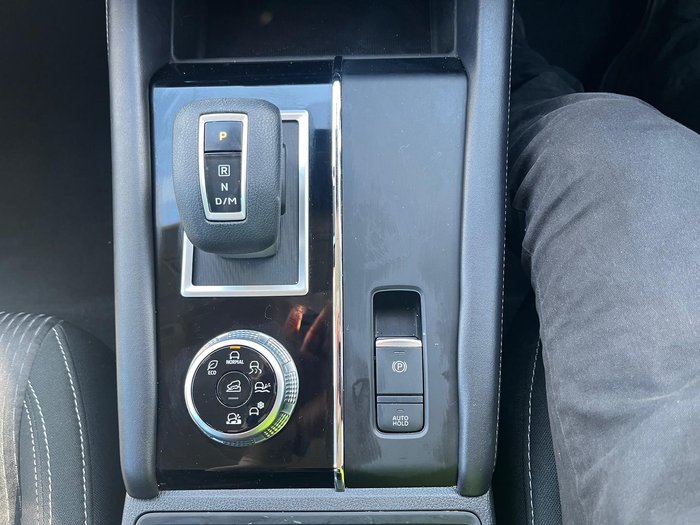 2023 Mitsubishi Outlander ES