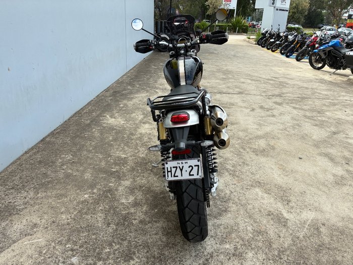 2024 Triumph SCRAMBLER 1200 XE Black