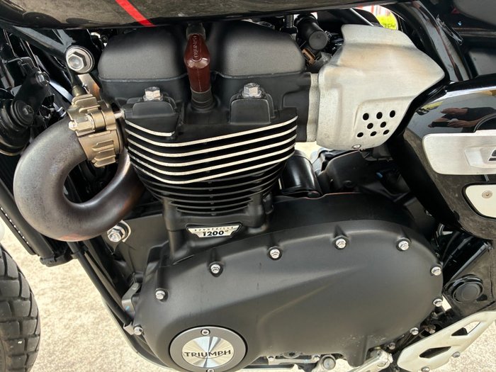 2024 Triumph SCRAMBLER 1200 XE Black