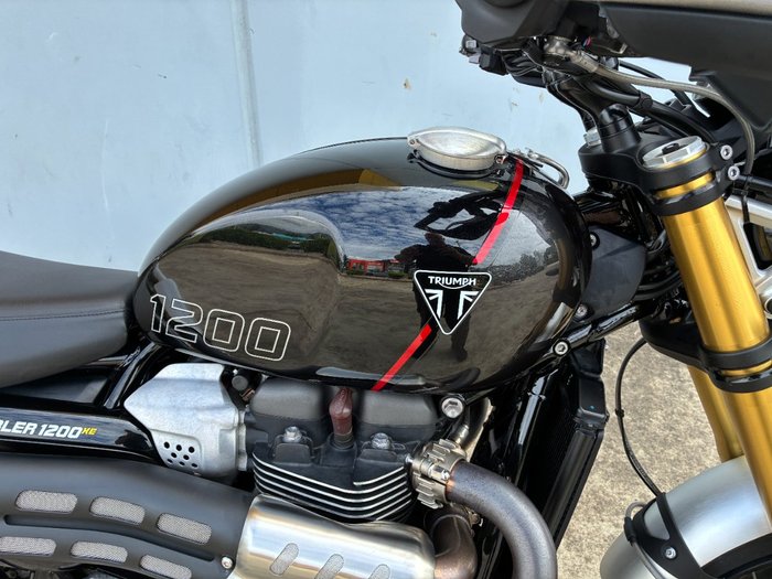 2024 Triumph SCRAMBLER 1200 XE Black