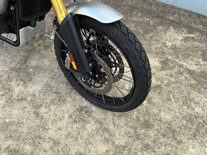 2024 Triumph SCRAMBLER 1200 XE Black