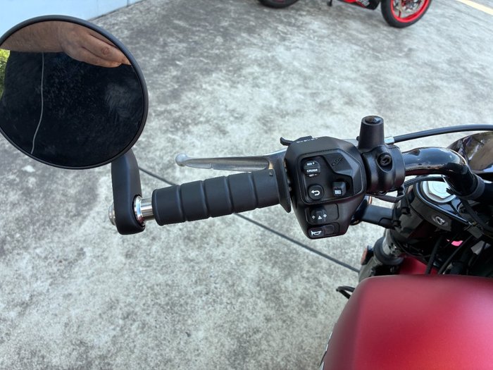 2025 Indian 2025 Indian 1250CC Scout Bobber Limited + Tech Sunset Red Smoke