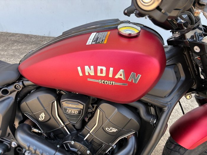 2025 Indian 2025 Indian 1250CC Scout Bobber Limited + Tech Sunset Red Smoke