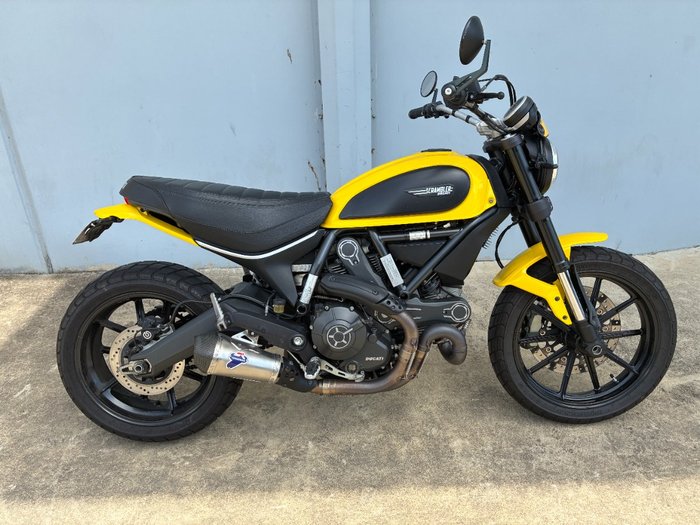 2016 DUCATI SCRAMBLER ICON Yellow