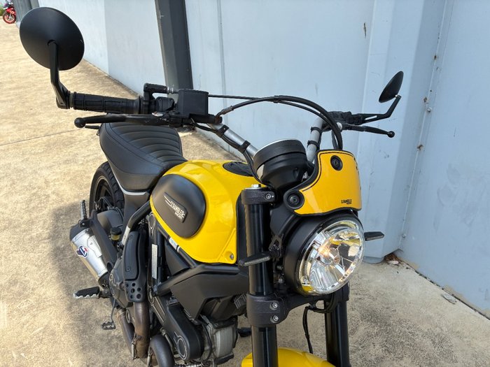 2016 DUCATI SCRAMBLER ICON Yellow
