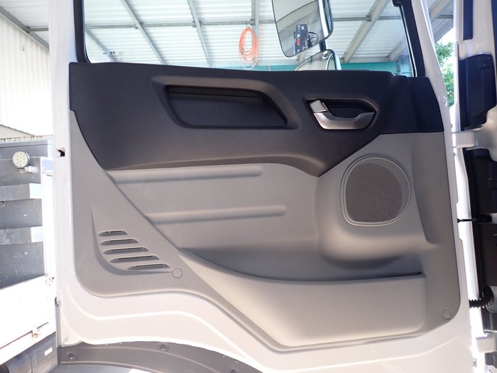 2025 HYUNDAI PAVISE D222