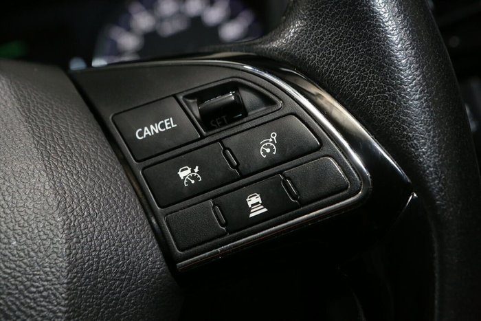 2020 Mitsubishi Outlander LS