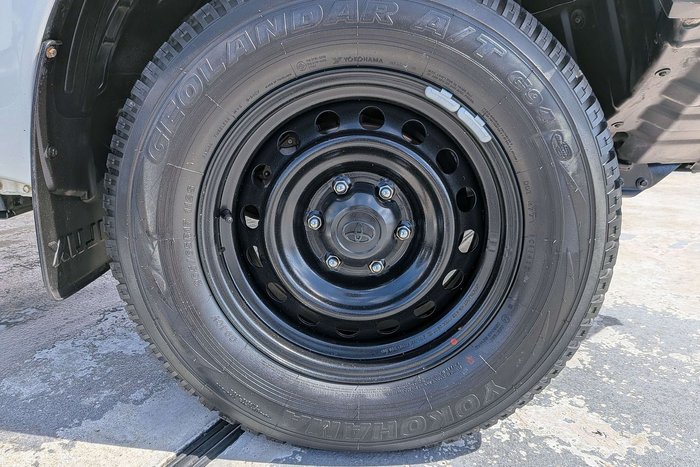 2018 Toyota Hilux SR