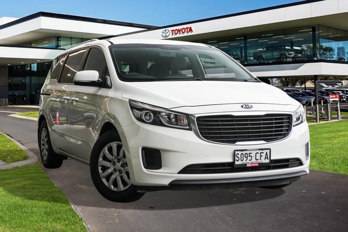 2018 Kia Carnival S