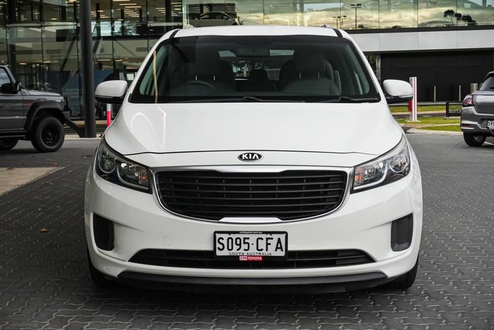 2018 Kia Carnival S
