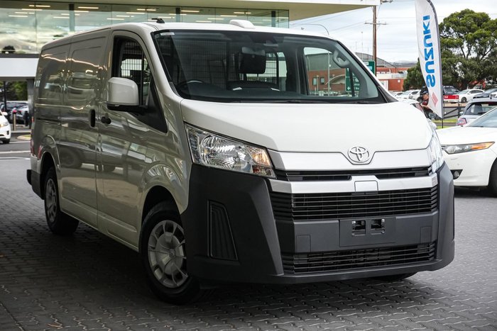 2022 Toyota Hiace