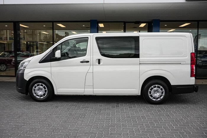 2022 Toyota Hiace