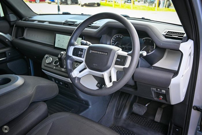 2021 Land Rover Defender 90 D200