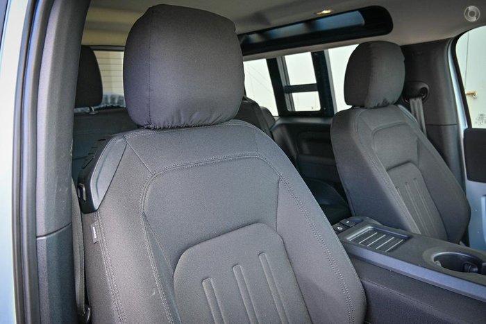 2021 Land Rover Defender 90 D200