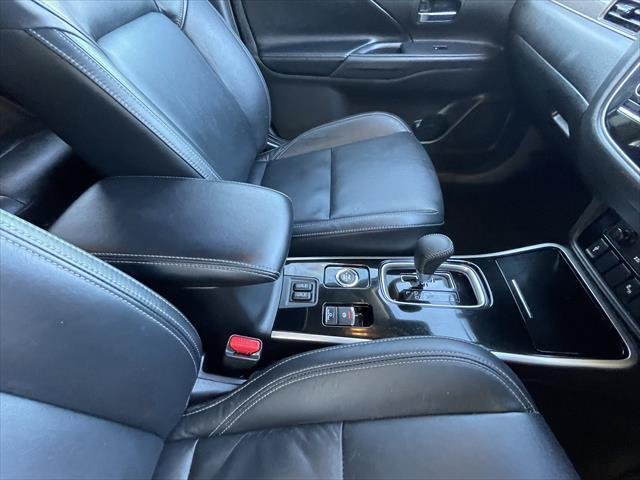 2020 Mitsubishi Outlander Exceed