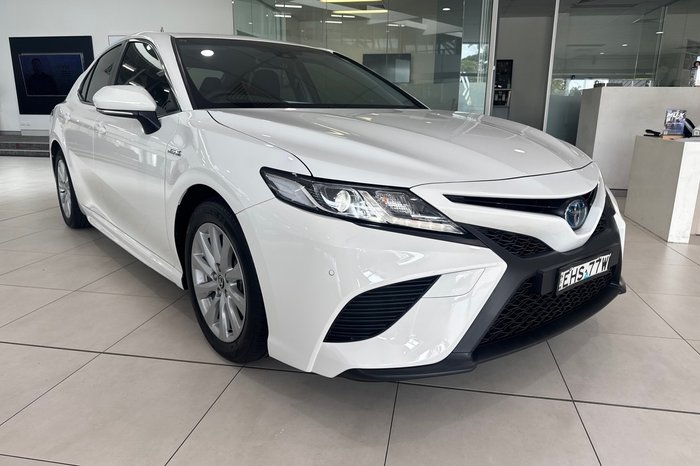 2020 Toyota Camry Ascent Sport Hybrid