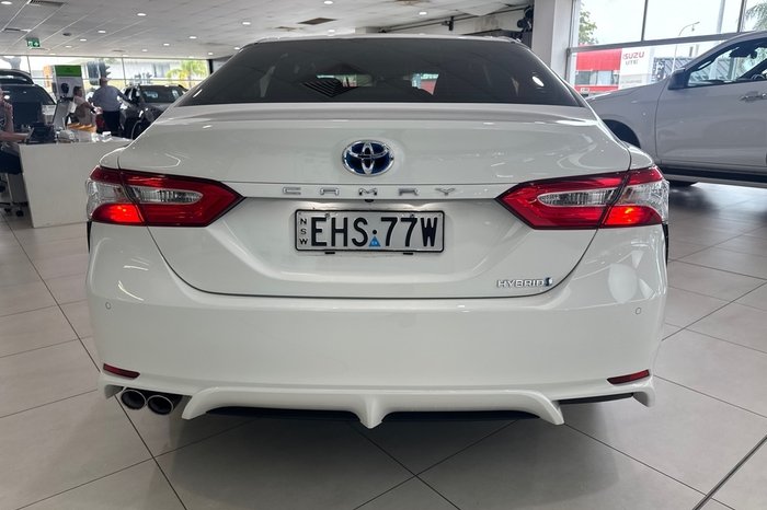 2020 Toyota Camry Ascent Sport Hybrid