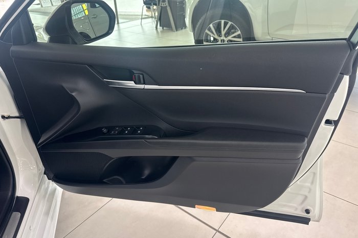 2020 Toyota Camry Ascent Sport Hybrid