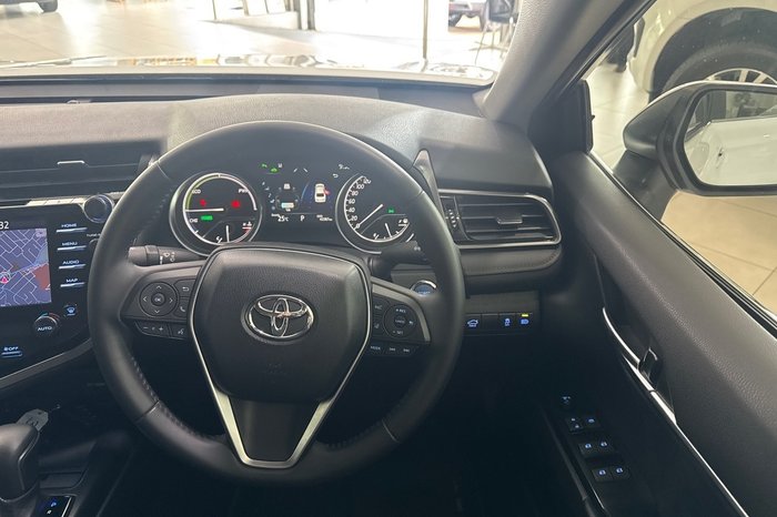 2020 Toyota Camry Ascent Sport Hybrid