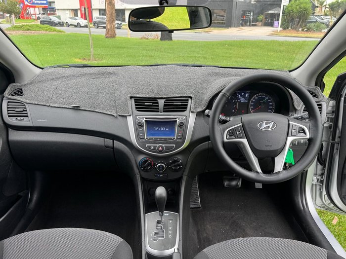 2014 Hyundai Accent Active