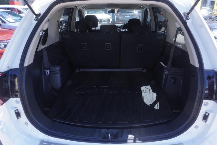 2017 Mitsubishi Outlander LS