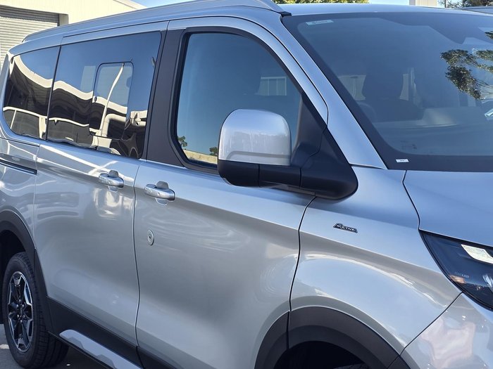 2025 Ford Tourneo Active