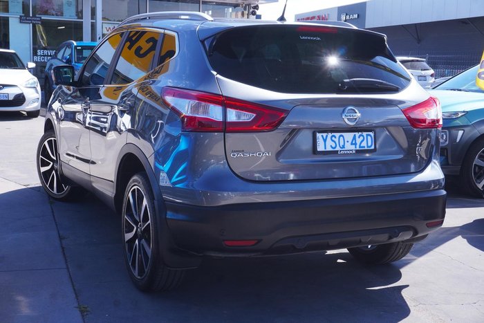 2017 Nissan QASHQAI Ti