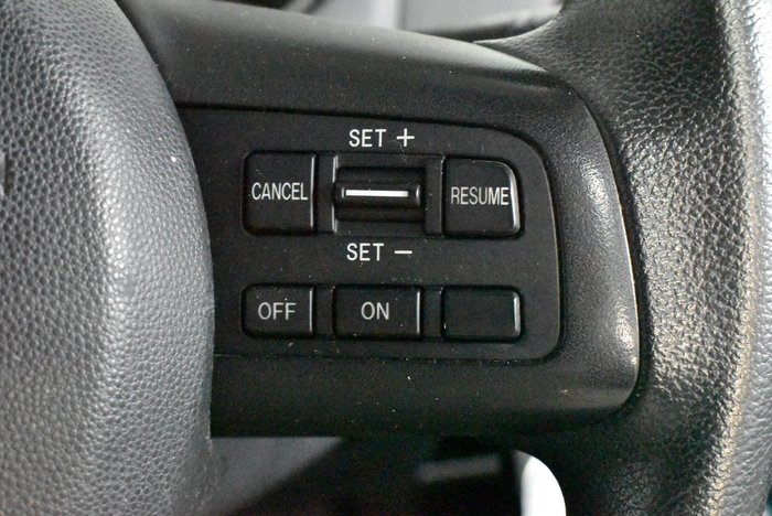 2013 Mazda 2 Neo Sport