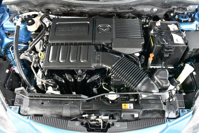 2013 Mazda 2 Neo Sport