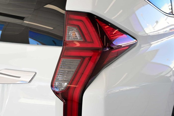 2022 Mitsubishi Pajero Sport GLX