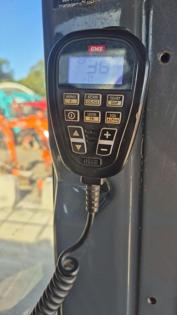 2022 Kobelco SK260LC