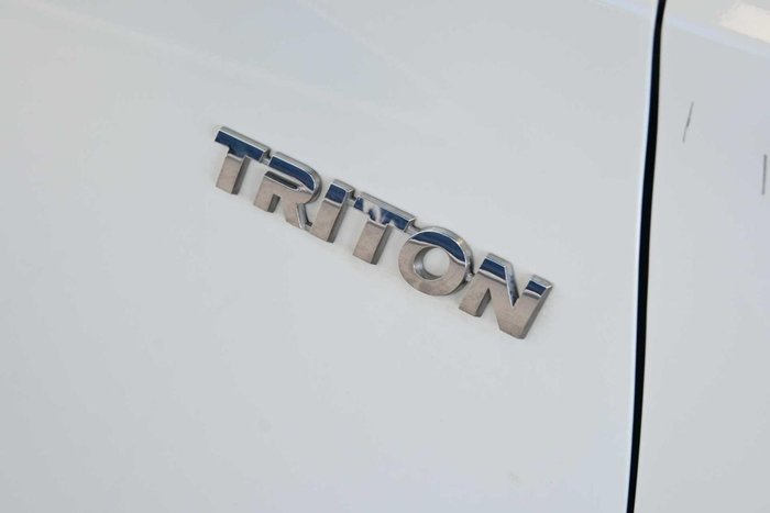 2023 Mitsubishi Triton GLX