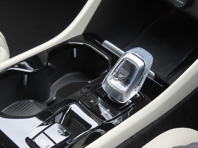 2021 Volvo XC40 T4 Inscription