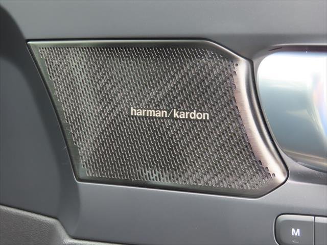 2021 Volvo XC40 T4 Inscription