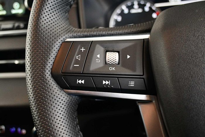 2025 Mitsubishi Outlander LS