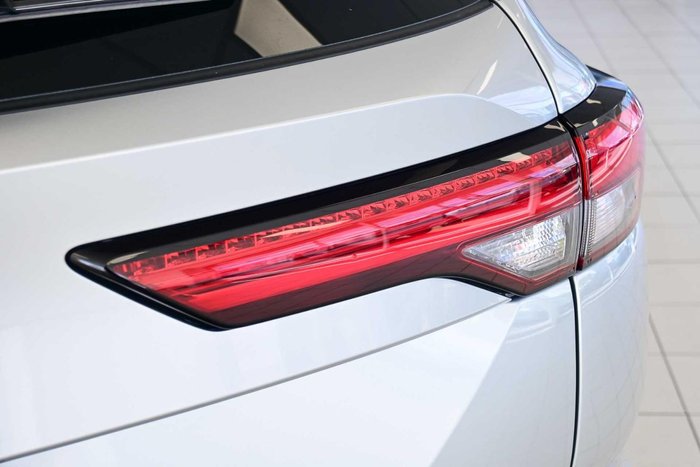 2025 Mitsubishi Outlander LS