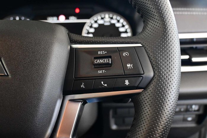 2025 Mitsubishi Outlander LS