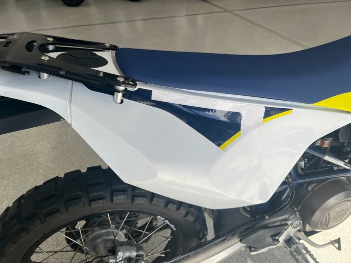 2022 HUSQVARNA 701 ENDURO WHITE