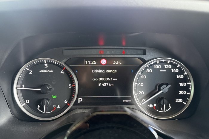 2025 Mitsubishi Triton GLX