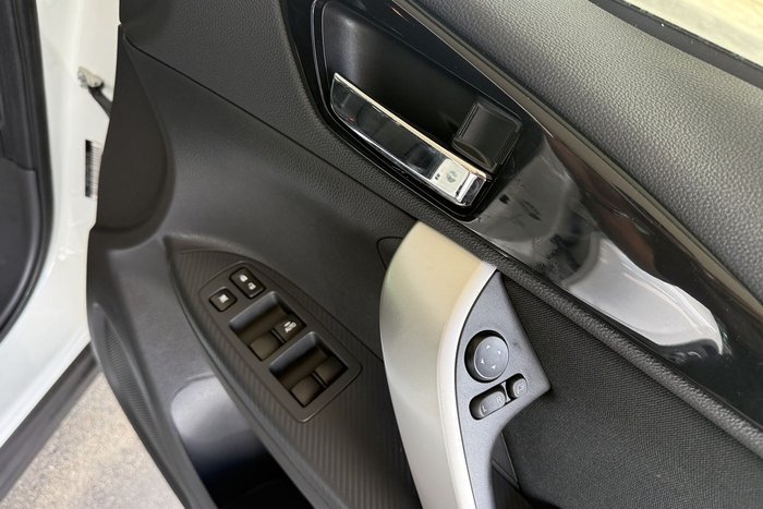 2024 Mitsubishi Eclipse Cross PHEV ES