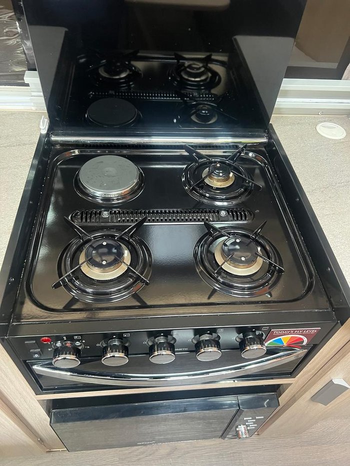 2017 Jayco Swan Outback 15.48-4