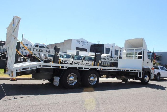 2025 Hino 700 Series FS 2636 WHITE