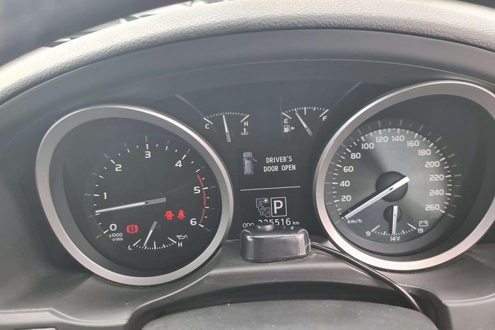 2013 Toyota Landcruiser Sahara