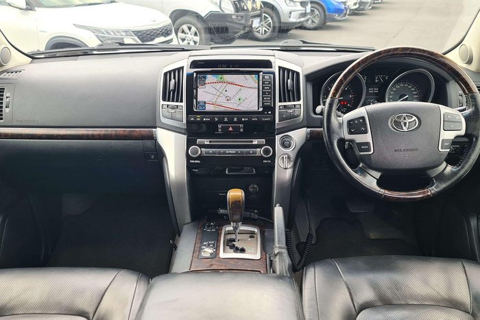 2013 Toyota Landcruiser Sahara