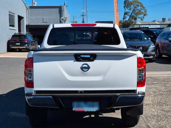 2020 Nissan Navara ST