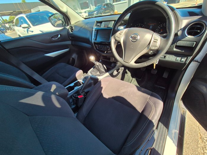 2020 Nissan Navara ST