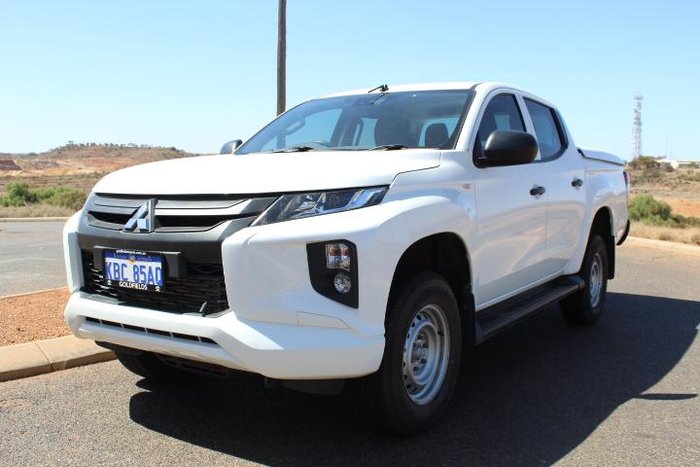 2022 Mitsubishi Triton GLX