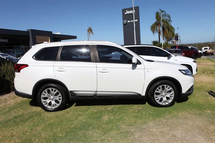 2019 Mitsubishi Outlander ES