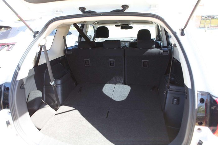 2019 Mitsubishi Outlander ES