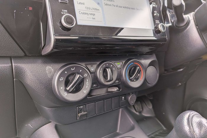 2022 Toyota Hilux Workmate